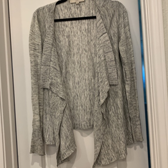 LOFT Ruffle Cardigan - Picture 2 of 2